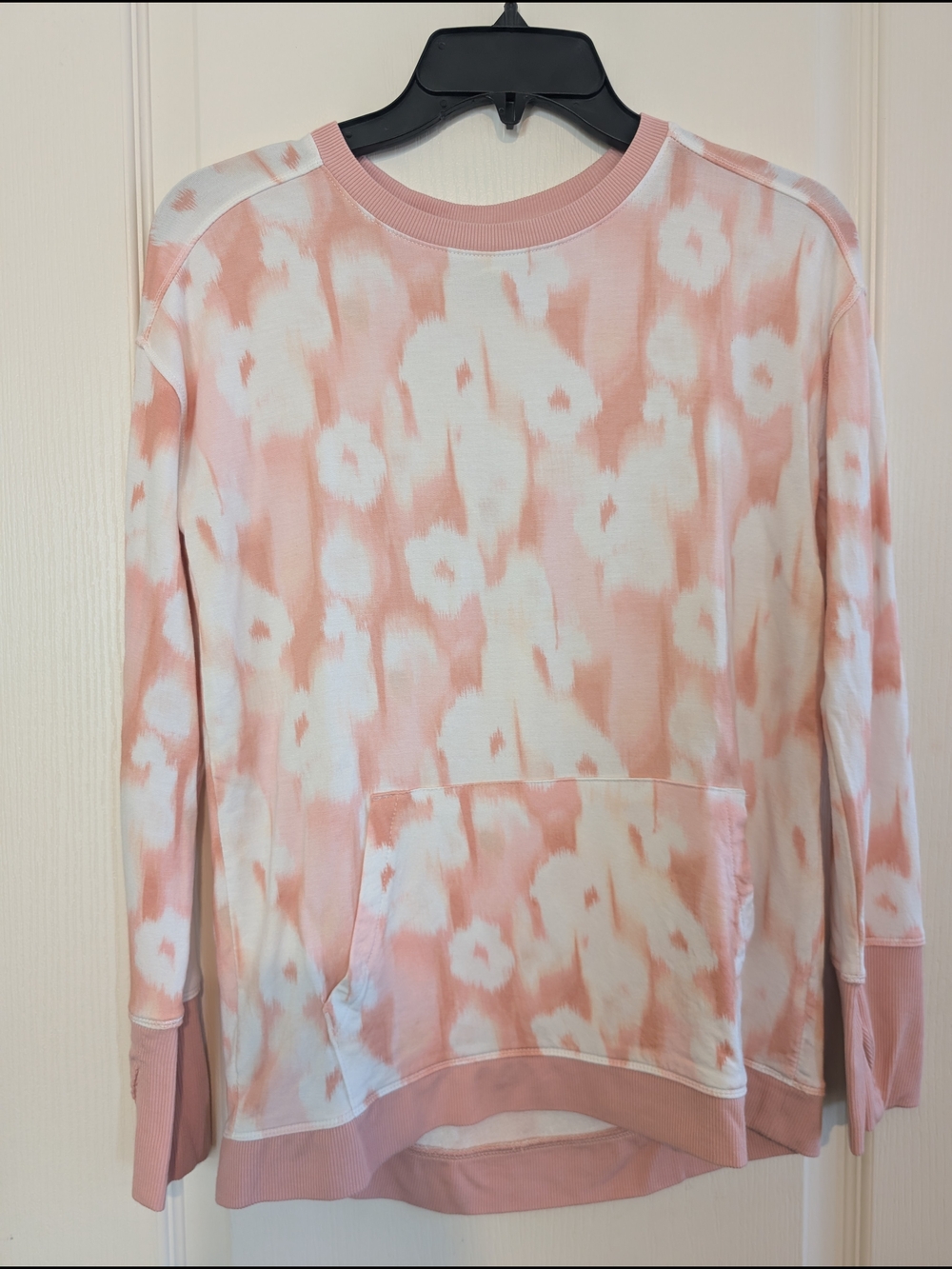 all in motion Pink & White Tie-Dye Long Sleeve Pullover